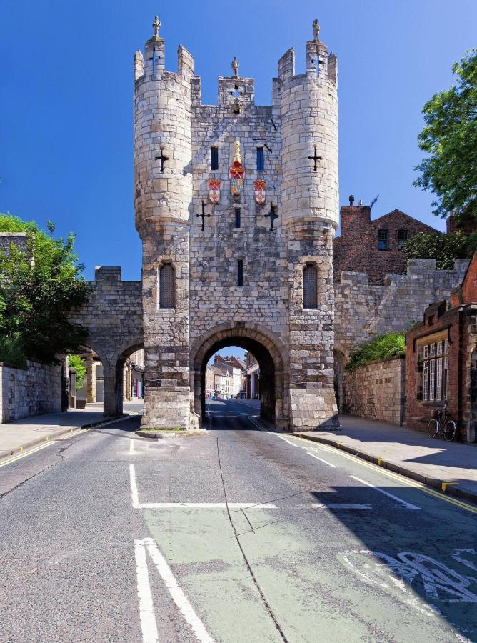 Shambles Suites In The Centre Of York, Sleeps 16 المظهر الخارجي الصورة