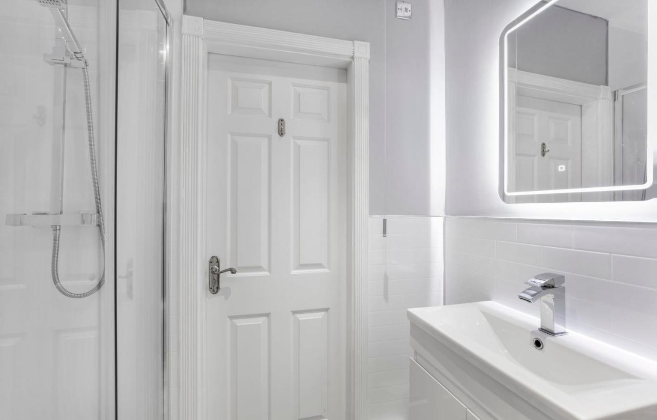 Shambles Suites In The Centre Of York, Sleeps 16 المظهر الخارجي الصورة